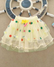 童装批发市场探秘 童裙与服装服饰的采购指南